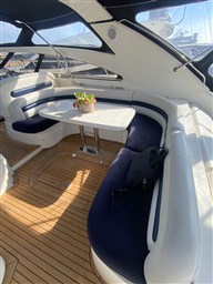 Princess Yachts - V50