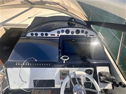Princess Yachts - V50