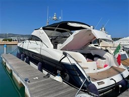 Princess Yachts - V50