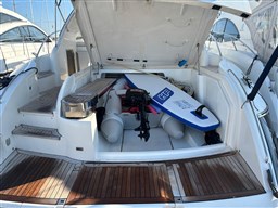 Princess Yachts - V50