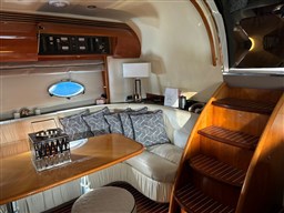 Princess Yachts - V50