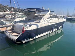 Princess Yachts - V50