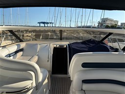 Princess Yachts - V50