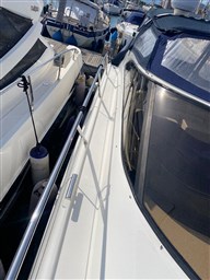 Princess Yachts - V50