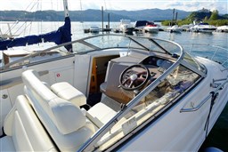 Regal Marine - Commodore 2665