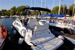 Regal Marine - Commodore 2665