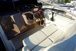 Regal Marine - Commodore 2665