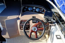 Regal Marine - Commodore 2665