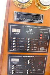 Regal Marine - Commodore 2665