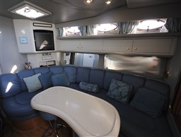 Sea Ray - 370 Sundancer