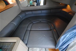 Sea Ray - 370 Sundancer