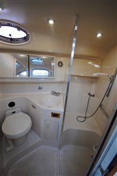 Sea Ray - 370 Sundancer