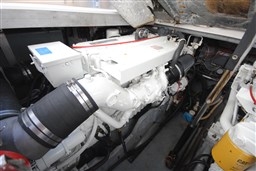 Sea Ray - 370 Sundancer