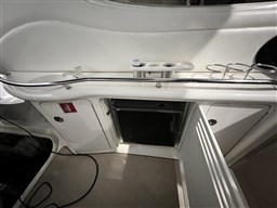 Sea Ray - 395 Da Sundancer