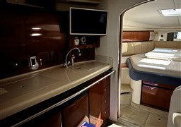 Sea Ray - 395 Da Sundancer