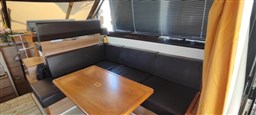 Sealine - F 42