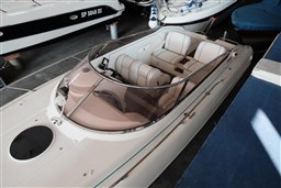 Sunseeker - Hawk 31