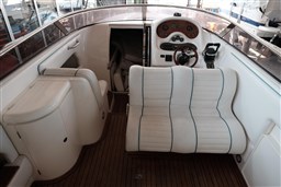 Sunseeker - Hawk 31