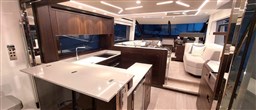 Sunseeker - Manhattan 55