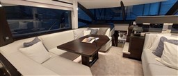 Sunseeker - Manhattan 55