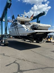 Sunseeker - Predator 52