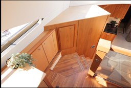 Sunseeker - Predator 64