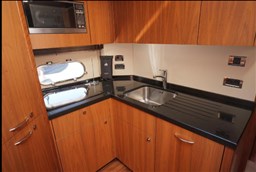 Sunseeker - Predator 64