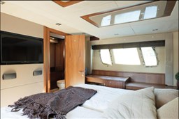 Sunseeker - Predator 64