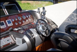 Sunseeker - Predator 64