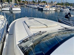 Windy Boats - 44 Chinook