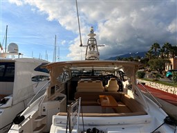 Windy Boats - 44 Chinook