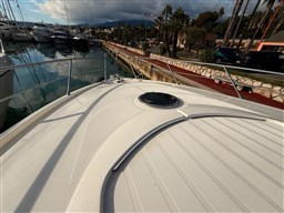 Windy Boats - 44 Chinook