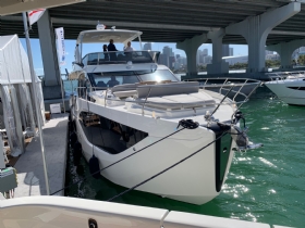 ABSOLUTE 52 FLY MIAMI BOAT SHOW
